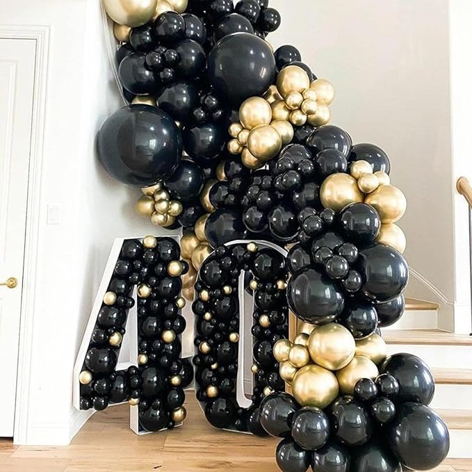 PartyWoo Black and Glod Balloons 140pcs Different Sizes of 18 12 10 5 Inch Black and Metallic gold Balloon Arch Kit for Birthday New Year's Eve Graduation Bachelorette Retirement Party Decorations
