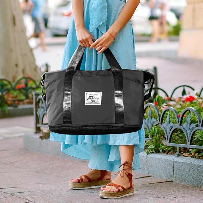 Travel Duffel Bag - Large Shoulder Weekender Overnight Bag, Carry on Bags with Wet Pocket, Waterproof Expandable Duffel Bags with Trolley Sleeve for Sports Travel Gym, Black