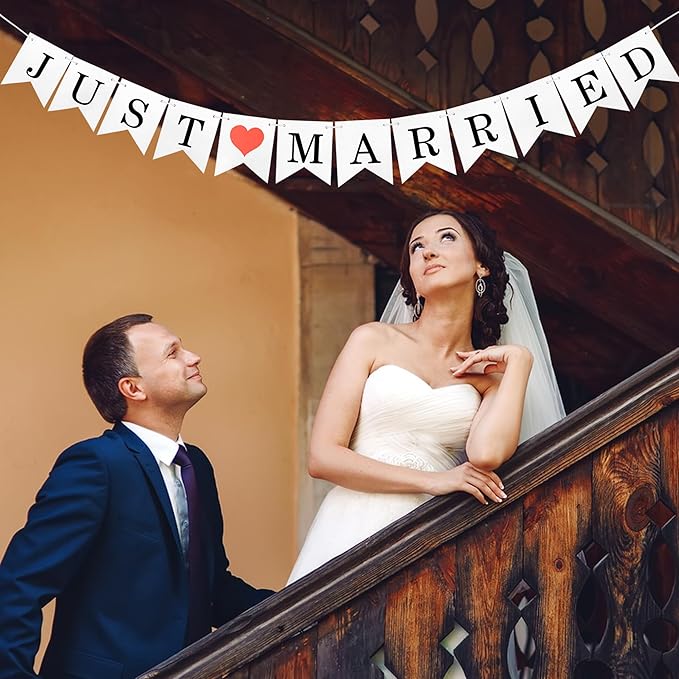 Mr Mrs Sign with Just Married Banner for Wedding Table, Mr and Mrs Wooden Letters, Mr. & Mrs. Wedding Decoration Items, Anniversary Party Vintage Decor (White W/banner)