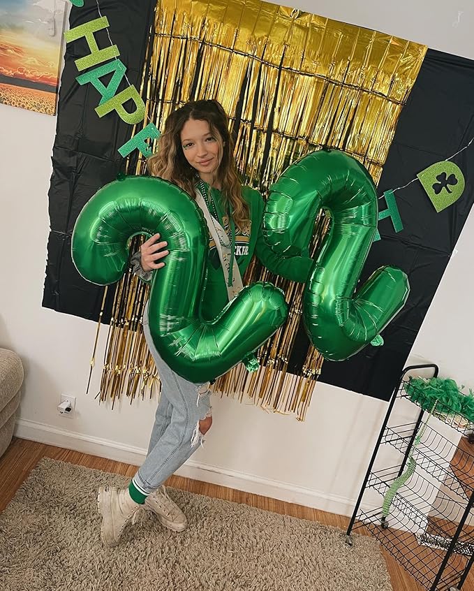 18 Balloon Number, Green Number 18th Birthday Balloons 40 Inch, 18 Years Old Green Birthday Decorations for Boys Girls, 18th Anniversary Decorations