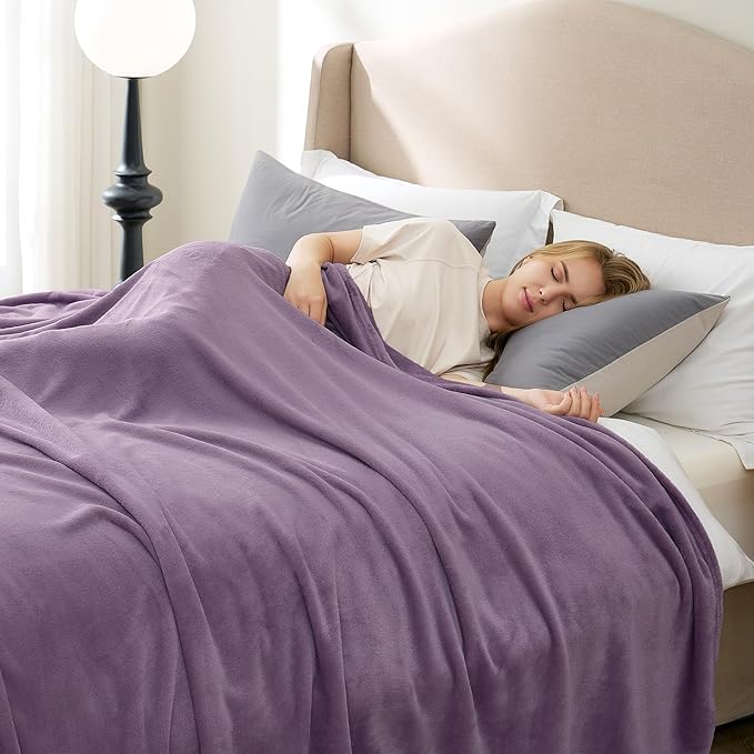 Hansleep Fleece Fog Purple Twin Blanket, Super Soft Flannel Fuzzy Plush Cozy Blanket for All Seasons, Fog Purple, Twin 60x80 Inches