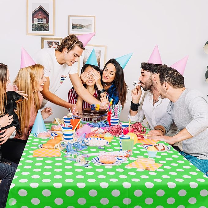 1 Piece Lime Green Polka Dot Rectangle Tablecloth - 54x72“ Decorative & Stain Resistant Table Cloth with Polka Dot Pattern, Table Cover for Dining Table, Buffet, Wedding, Camping, Party & Wedding