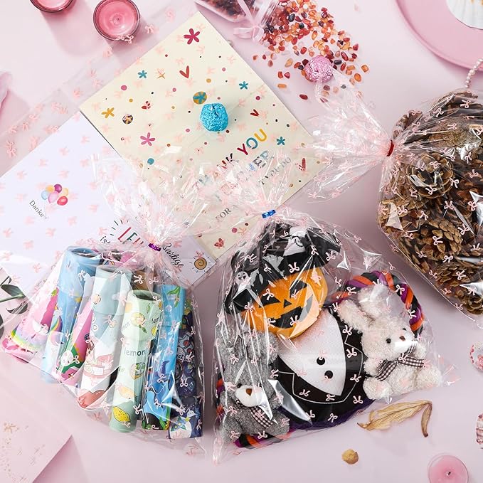 SOMIOCO Clear 100 PCS 8X12 In Cello Cellophane Treat Bags Party Favor Bags Pink Candy Cookie Bags Clear Plastic Gift Goodie Bags with Twist Tie for Birthday,Baby shower,Wedding(Bow pattern)