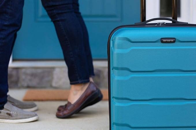Samsonite Omni PC Hardside Expandable Luggage with Spinner Wheels, Caribbean Blue, Carry-On 20-Inch