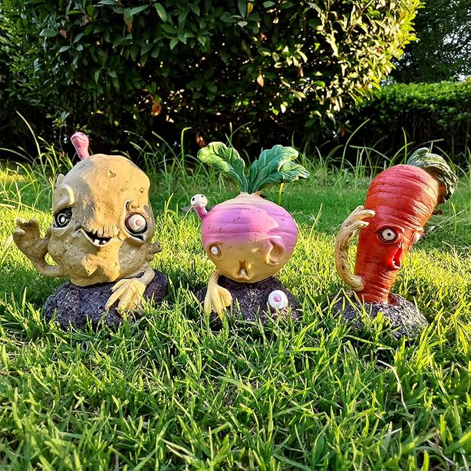 Halloween Vegetable Zombie Statue,Realistic Carrot Potato Zombie Garden Sculpture,Halloween Garden Decor,Outdoor Decorations for Patio Yard Walking Dead Zombie Gnome Graveyard Décor (Carrot（A）)
